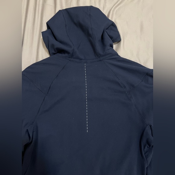 Lululemon Stretch Running Jacket — navy blue, size S - Picture 7 of 7